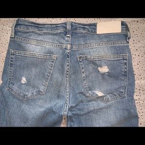 Skinny straight leg jean